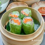 和男朋友来这边被夸爆朋友圈..