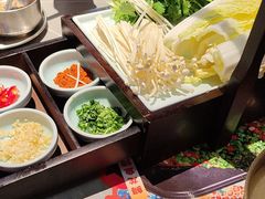 -令狐冲·炭烤活鱼(宝龙店)