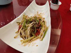 -东馆和天下特色餐饮(工农店)