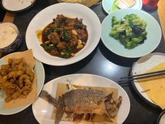 -鲁菜根·泰安菜(万达店)