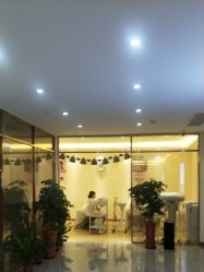 -Dr.ACNE痘院长祛痘皮肤管理连锁