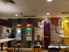 -麦当劳(广州新港东路第二分店)