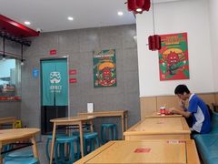 -塔斯汀中国汉堡(横岗志健广场店)
