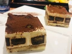 提拉米苏蛋糕-必胜客(港城新天地店)