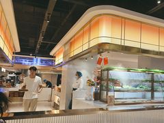-享遇.锅姥姥牛排海鲜自助(小寨店)