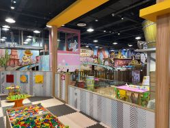 -卡通尼乐园(五彩世界店)