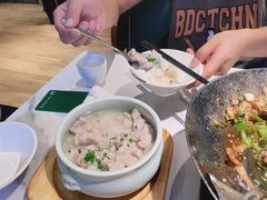 香芋蒸排骨-费大厨辣椒炒肉(高铁吾悦广场店)