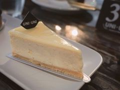 -UNI UNI(环亚凯瑟琳店)