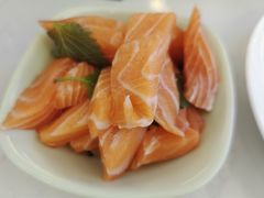 -腾阁自助餐厅(朝林广场店)