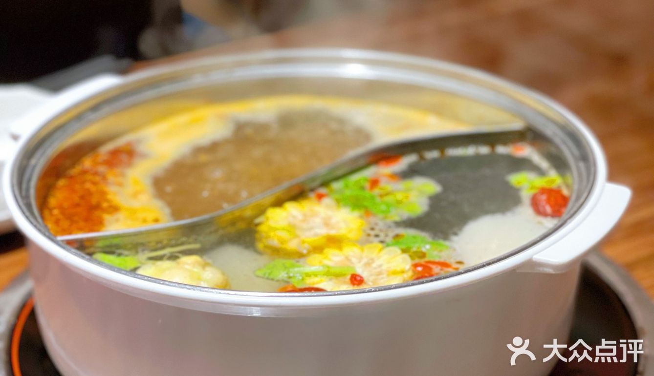 深圳南山现宰现运的新鲜牛肉火锅