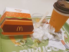 -麦当劳(虹梅路地铁站店)