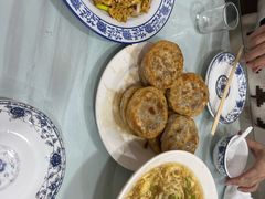 -牛庄高晓山风味馅饼城(海城店)