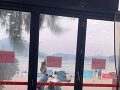 -鹏城人家海鲜酒家·23年老字号(较场尾店)