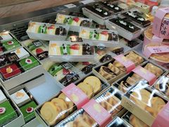 零售区-面包新语(龙湖·西宸天街店)