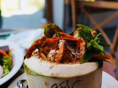 -Chom Cafe and Restaurant
