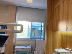 -上海仁爱医院口腔科 · 种植