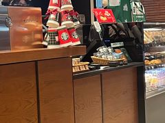 -星巴克(上海虹桥新天地二店)