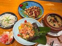 -老滇山寨•云南特色菜•地方菜•民族风情歌舞表演(金碧店)