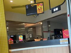 -麦当劳(普陀香溢花城店)