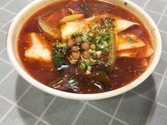 麻辣宽粉-冷峰马家鸡蛋牛奶醪糟(八朗学五巷店)