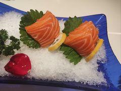 三文鱼刺身-正黄旗海鲜烧烤大排档(延安路总店)