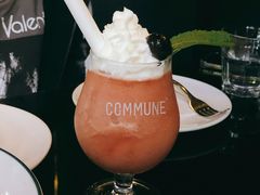 草莓代其力-COMMUNE幻师(五角场店)