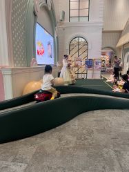 -奈尔宝·儿童乐园·亲子餐厅(华采天地店)