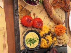-Mark&Mars Restaurant
