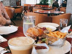 -WOLFGANG PUCK KITCHEN & BAR(迪士尼小镇店)