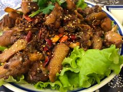 -八两八金·莱芜特色炒鸡(市南漳浦路店)