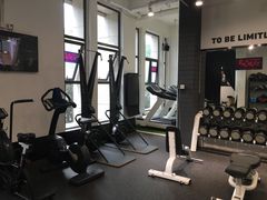 -汗水空间私教健身连锁(SM广场店)