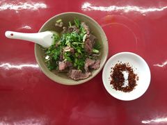 -谢老五跷脚牛肉·非遗传承店