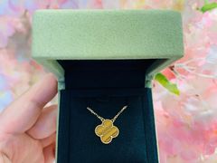 -梵克雅宝(国贸商城店)