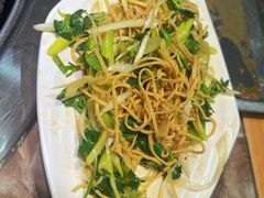 -锅老头海鲜铁锅炖