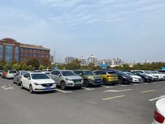 -复旦大学附属华山医院北院-停车场