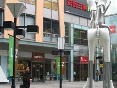 -大宁国际商业广场-地下停车库