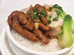 排骨凤爪饭-名盈轩酒家·手工茶点·16年经典粤菜(新一城店)