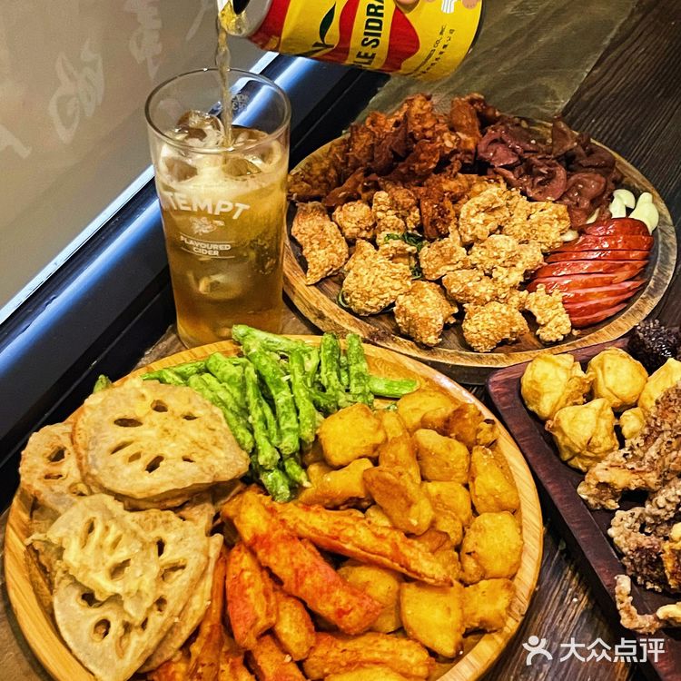人均50‼️杭州炸物届天花板🔝现实版深夜食堂🍢盐酥🐓一口爱住‼️