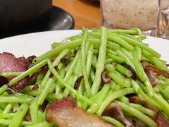 -莲餐厅·湖北菜·潜江小龙虾店(愚园路店)