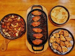 -老东镇啤酒屋海鲜加工·蒸汽海鲜·海鲜烧烤(台东店)