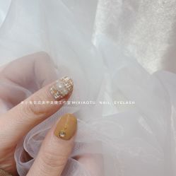-米小兔美甲美睫