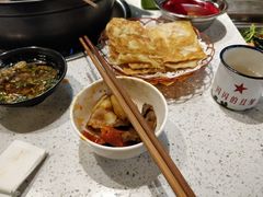 -钢管厂五区小郡肝串串香(蜀都万达店)