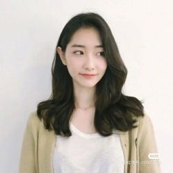 -时尚殿堂明星门店