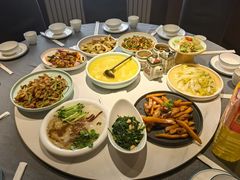 -东方饺子王(工农大路店)