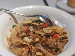 -渝是乎川渝小炒(新世界百货望京店)
