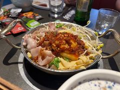 -河坝烧烤串城(金达莱店)