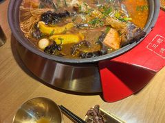 -三顾烤庐·烤鱼·烧烤·龙虾(奉贤店)