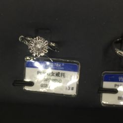 -威德钻石-克拉钻大本营(南京东路店)