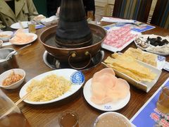 -楼外楼大刀肉传统火锅居(博学路店)