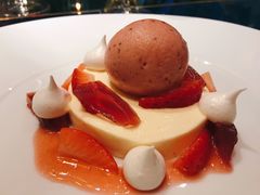 -迪拜帆船酒店海底餐厅